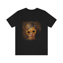 Cargar imagen en el visor de la galería, Twiggy Unisex Jersey Short Sleeve Tee by Insignia