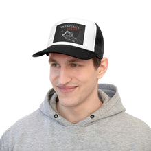 Cargar imagen en el visor de la galería, Vicente Luy not Dead Trucker Caps by Insignia