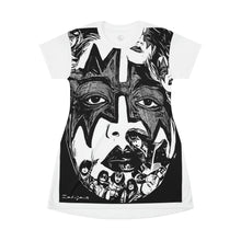 Cargar imagen en el visor de la galería, The kiss white All Over Print T-Shirt Dress by Insignia