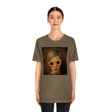 Cargar imagen en el visor de la galería, Twiggy Unisex Jersey Short Sleeve Tee by Insignia