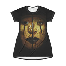 Cargar imagen en el visor de la galería, Primal face T-Shirt Dress (AOP) by Insignia
