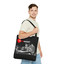 Cargar imagen en el visor de la galería, Basquiat AOP Tote Bag by Insignia
